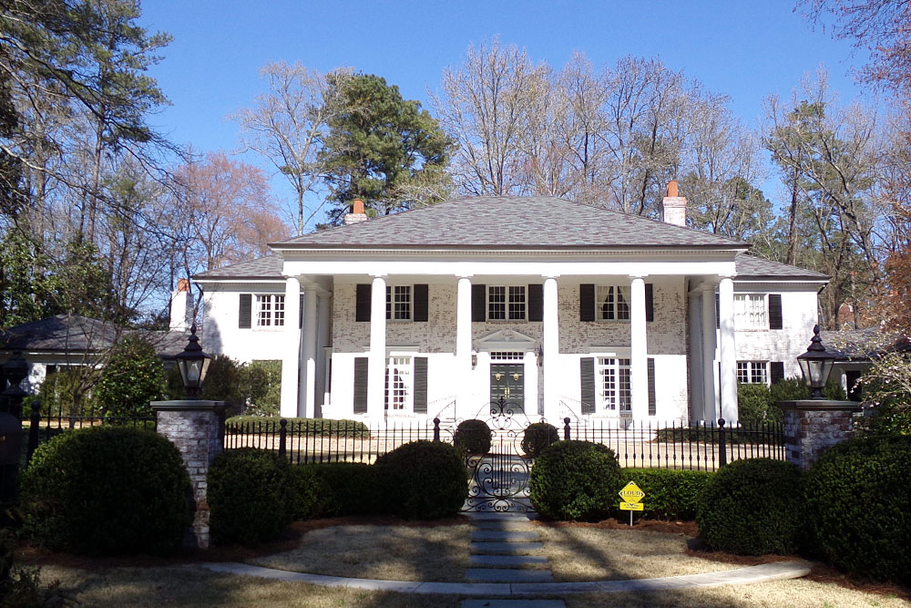 residential-roofs-9.1 Classic southern-style mansion with DaVinci synthetic slate roof by Academy Roofing